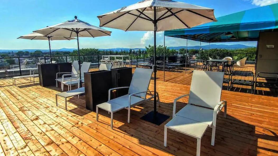 Le Kaméléon 318 : interieur parking, rooftop terrace, gym Québec Esterno foto